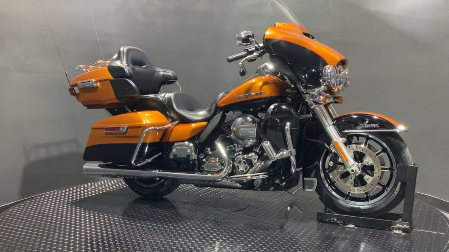 2014 Harley-Davidson® FLHTK - Ultra Limited