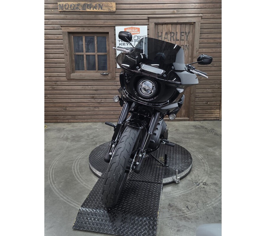 2025 Harley-Davidson® Low Rider™ ST VIVID BLACK/BLK TRIM