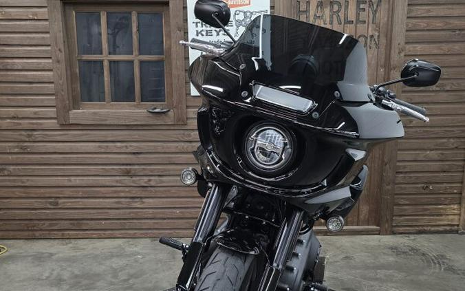 2025 Harley-Davidson® Low Rider™ ST VIVID BLACK/BLK TRIM
