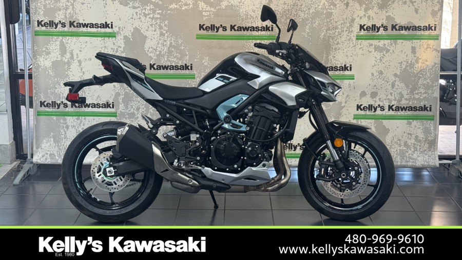 2025 Kawasaki Z900 ABS