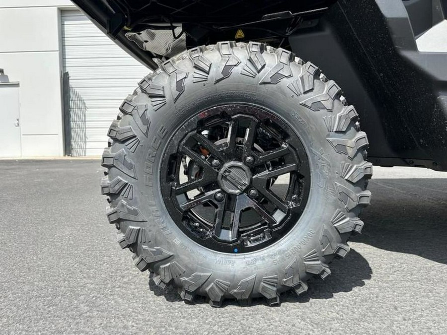 2026 Can-Am® Defender MAX Limited HD11 Desert Tan & Carbon Black