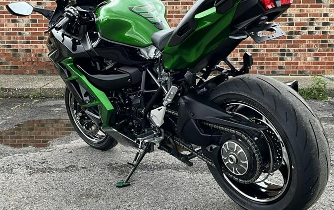 2022 Kawasaki Ninja H2® SX SE