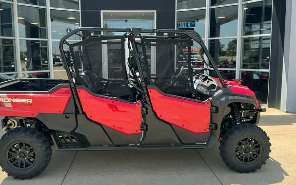 2025 Honda Pioneer 1000-6 Deluxe Crew