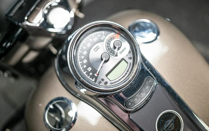 2014 Harley-Davidson CVO Road King