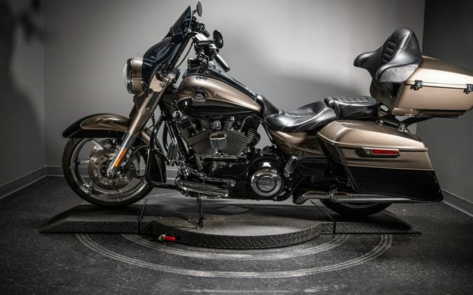 2014 Harley-Davidson CVO Road King