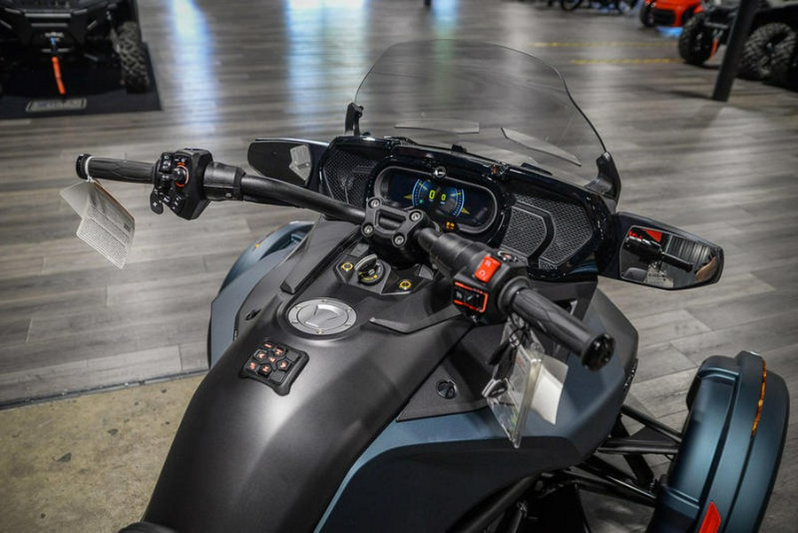 2023 Can-Am® Spyder F3 Limited Special Series