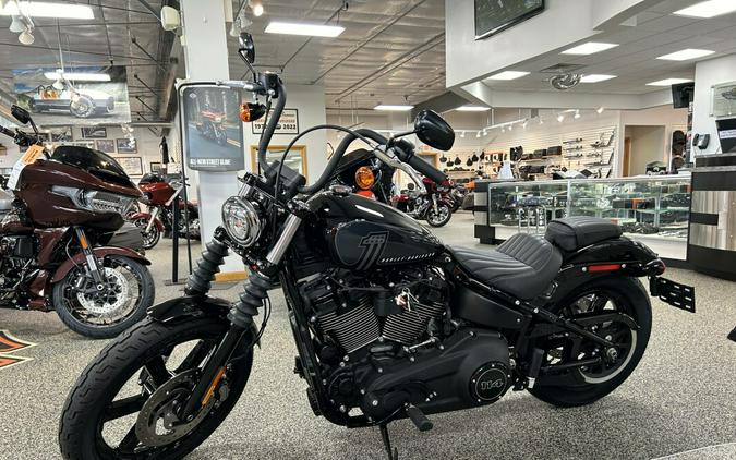 2024 Harley-Davidson™ Street Bob™ 114 Vivid Black- w/ABS