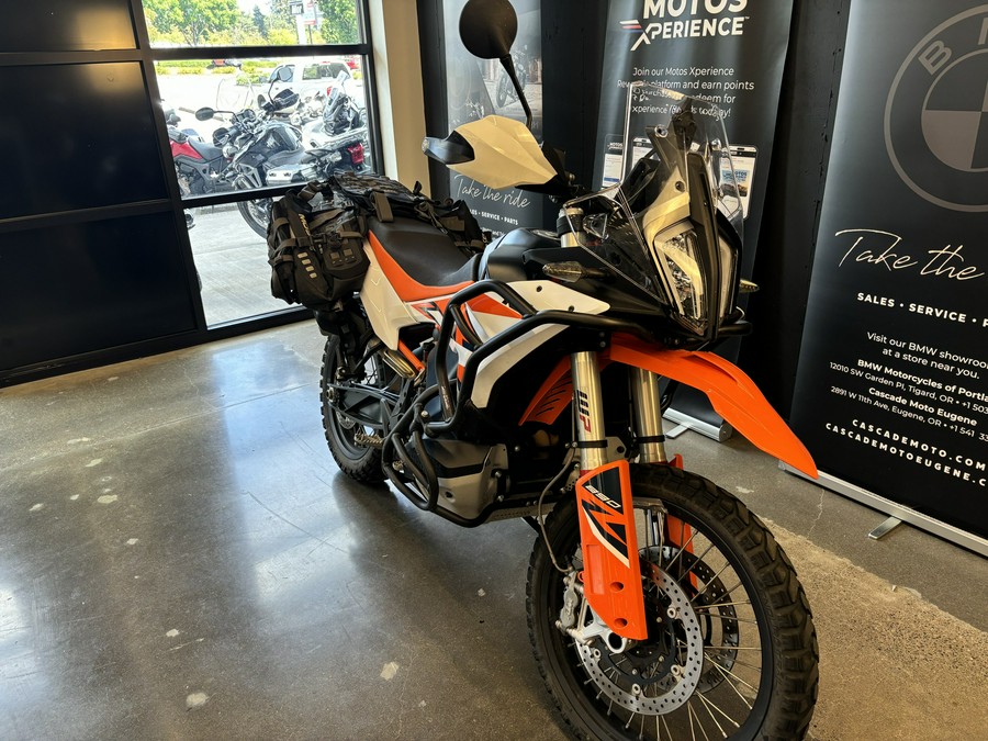 2023 KTM Adventure