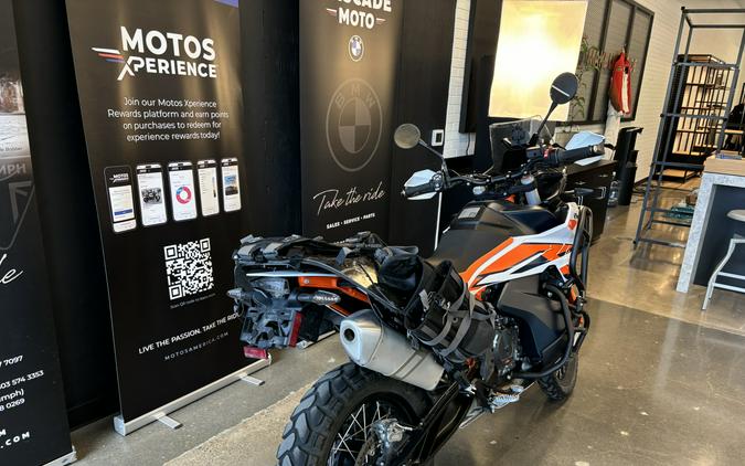 2023 KTM Adventure