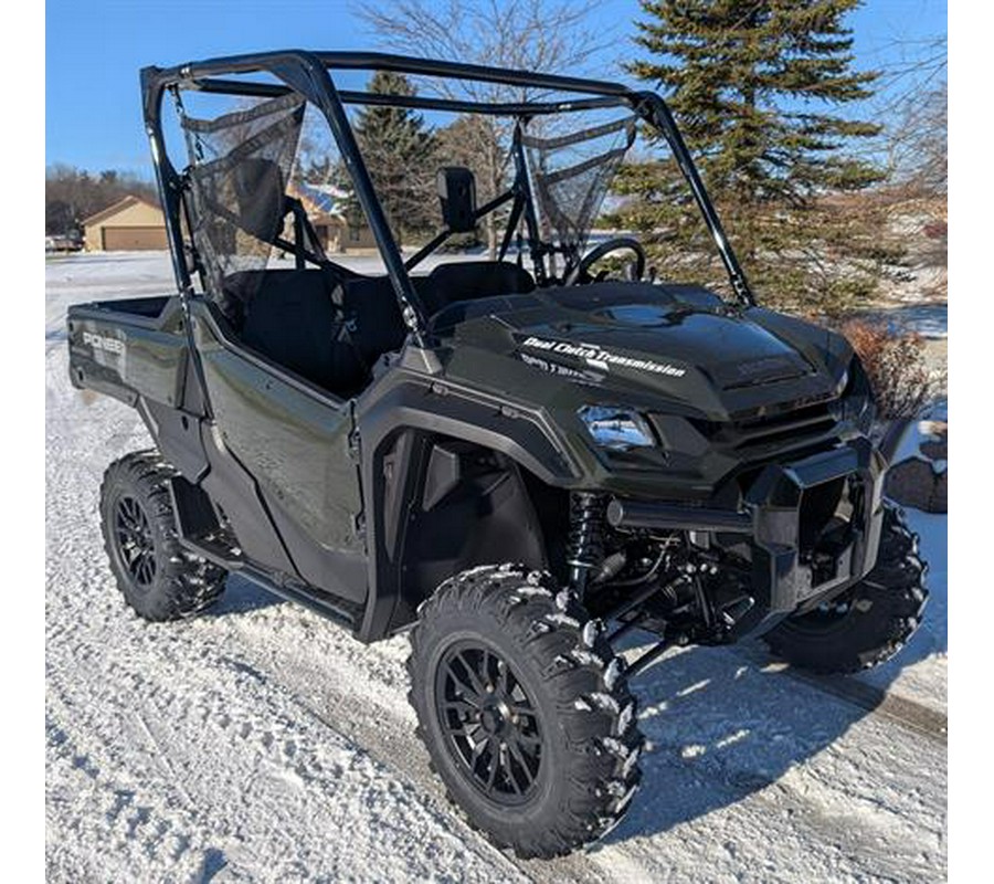 2025 Honda Pioneer 1000 Deluxe