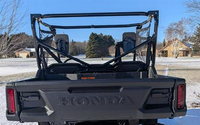 2025 Honda Pioneer 1000 Deluxe