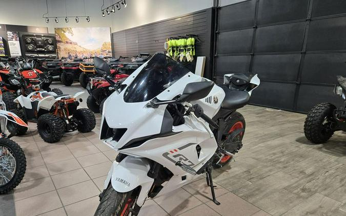 Used 2023 YAMAHA YZFR7