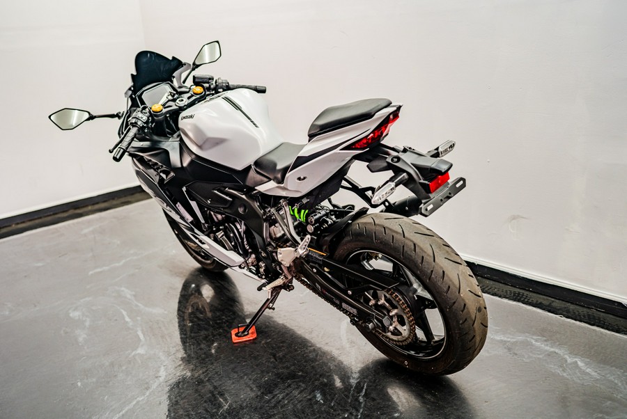 2025 Kawasaki Ninja® ZX™-4RR ABS