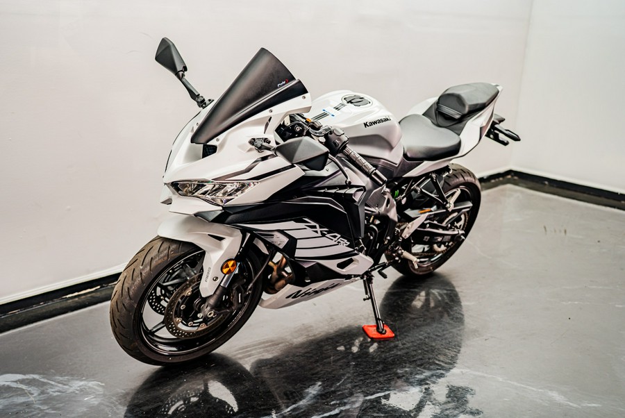 2025 Kawasaki Ninja® ZX™-4RR ABS