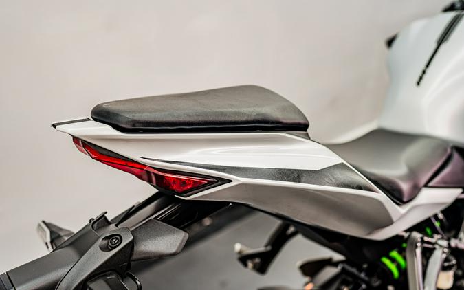 2025 Kawasaki Ninja® ZX™-4RR ABS