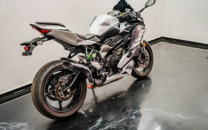 2025 Kawasaki Ninja® ZX™-4RR ABS