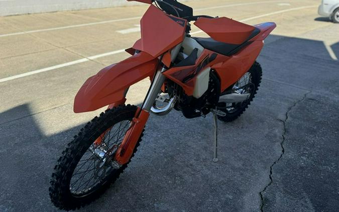 2025 KTM 125 SX
