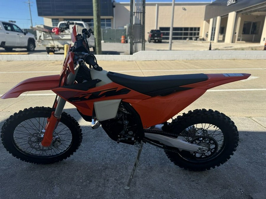 2025 KTM XC 125