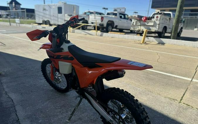 2025 KTM 125 SX