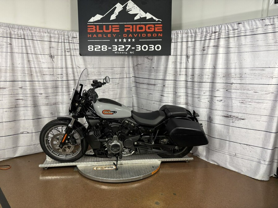 2024 Nightster™ Special – Agile and Tech-Savvy Ride