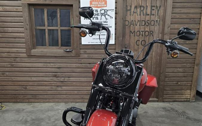2025 Harley-Davidson® Road King™ Special WHISKEY FIRE/BLK TRIM