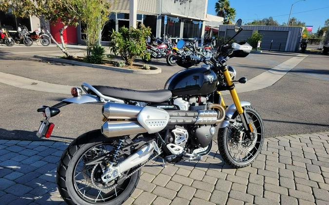 2026 Triumph Scrambler 1200 XE Sapphire black