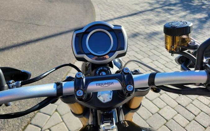 2026 Triumph Scrambler 1200 XE Sapphire black