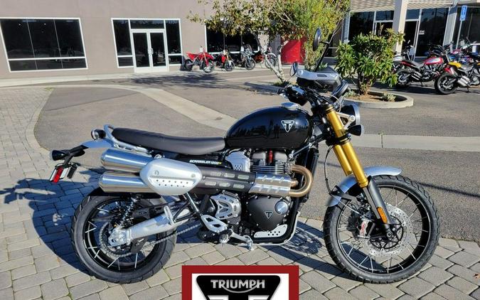 2026 Triumph Scrambler 1200 XE Sapphire black