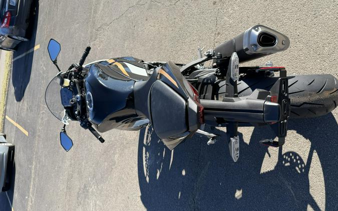 2026 Kawasaki Ninja® ZX™-6R Base