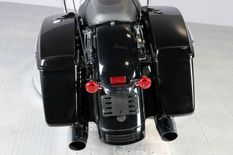 2022 Harley-Davidson Road Glide Vivid Black