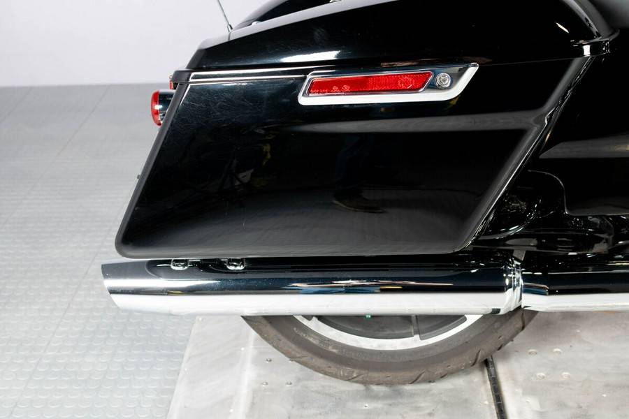 2022 Harley-Davidson Road Glide Vivid Black