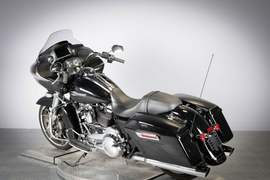 2022 Harley-Davidson Road Glide Vivid Black