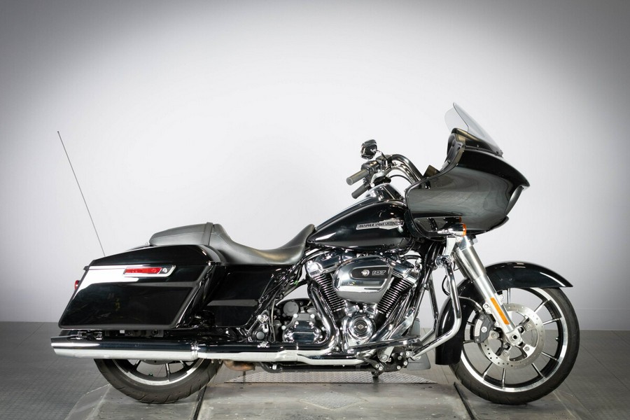 2022 Harley-Davidson Road Glide Vivid Black