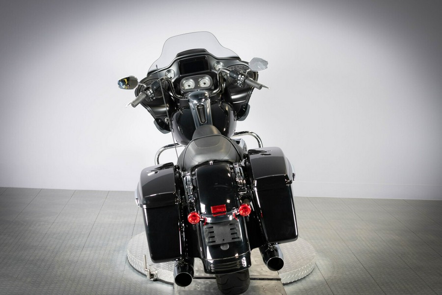 2022 Harley-Davidson Road Glide Vivid Black