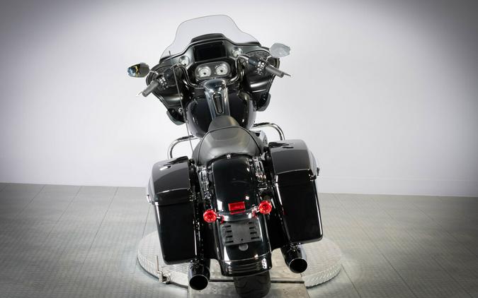 2022 Harley-Davidson Road Glide Vivid Black