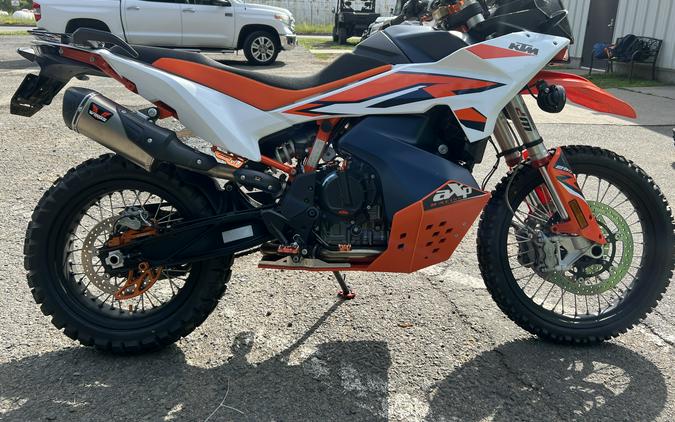 2024 KTM 890 Adventure R