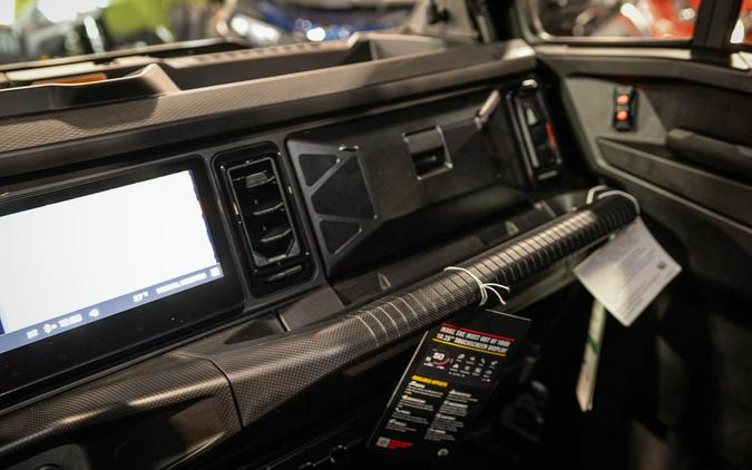 2026 Can-Am Defender MAX Limited HD11
