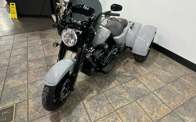 2024 Harley-Davidson Freewheeler Billiard Grey