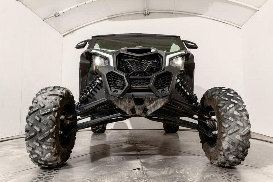 2021 Can-Am® Maverick X3 RS Turbo R Desert Tan & Carbon Black