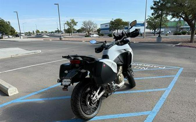 2024 Ducati Multistrada V4 S Travel & Radar Spoked Wheels