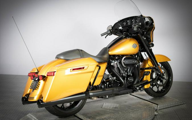 2023 Harley-Davidson Street Glide Special Prospect Gold - Black Finish