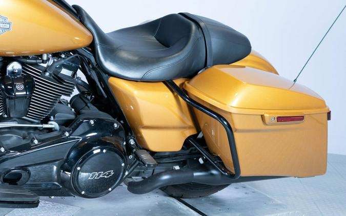 2023 Harley-Davidson Street Glide Special Prospect Gold - Black Finish