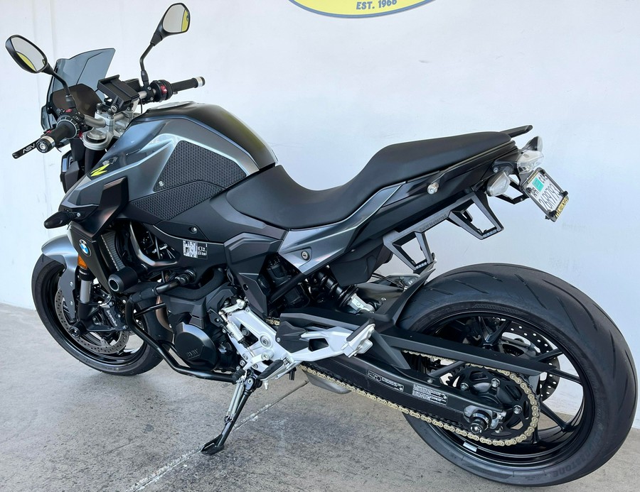 2023 BMW F 900 R