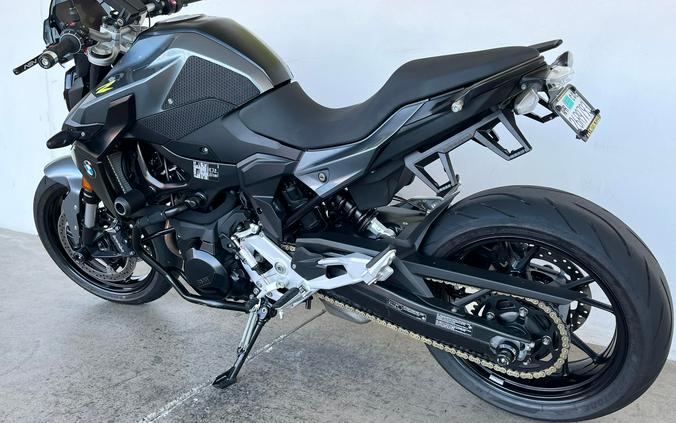 2023 BMW F 900 R