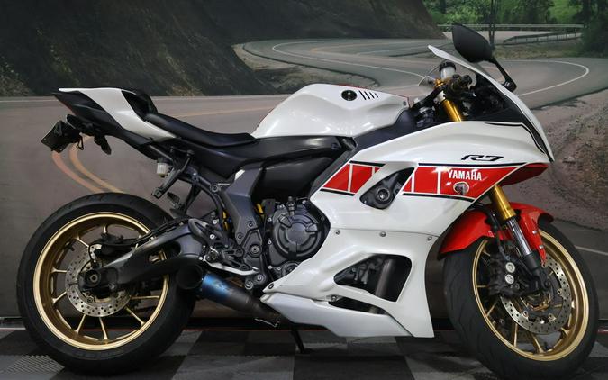 2022 Yamaha YZF-R7 World GP 60th Anniversary Edition