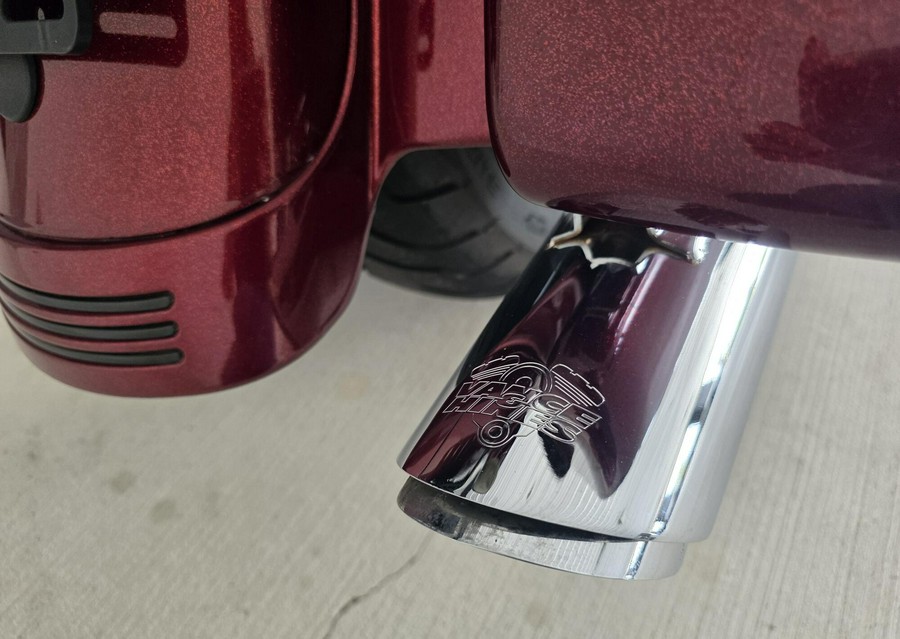 2017 Harley-Davidson® Street Glide® Special Hard Candy Custom™ Hot Rod Red Flake