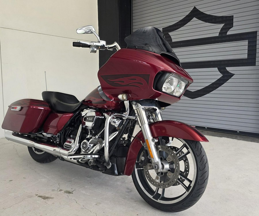 2017 Harley-Davidson® Street Glide® Special Hard Candy Custom™ Hot Rod Red Flake