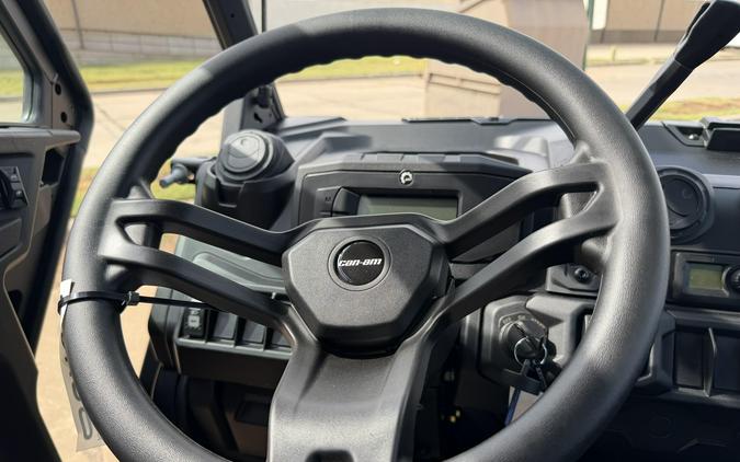 2027 CAN-AM DEFENDER MAX DPS CAB HVAC HD10 TWIN