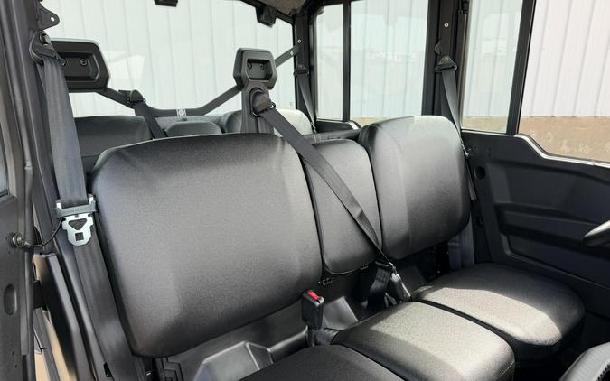 2027 CAN-AM DEFENDER MAX DPS CAB HVAC HD10 TWIN