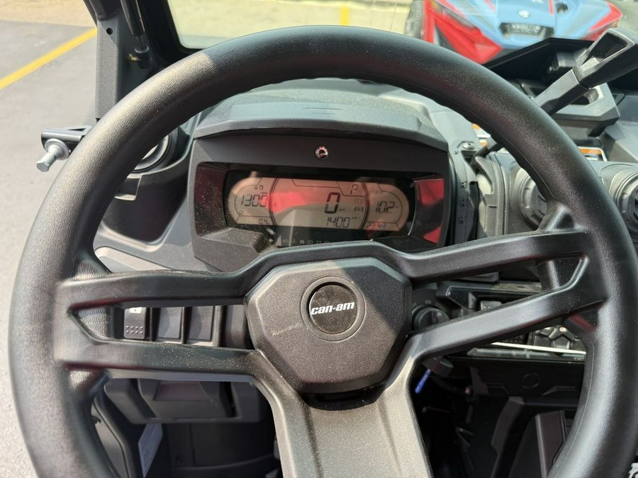 2025 Can-Am® Defender MAX Limited HD10 Desert Tan & Stealth Black